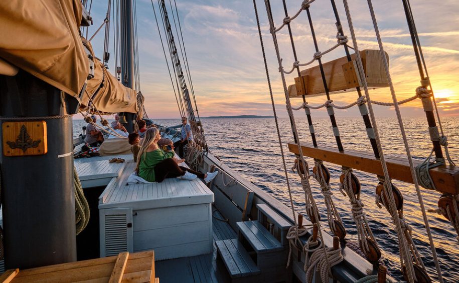 Sunset sail (6)