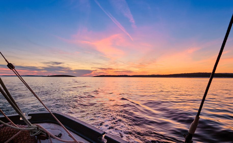 Sunset sail (7)