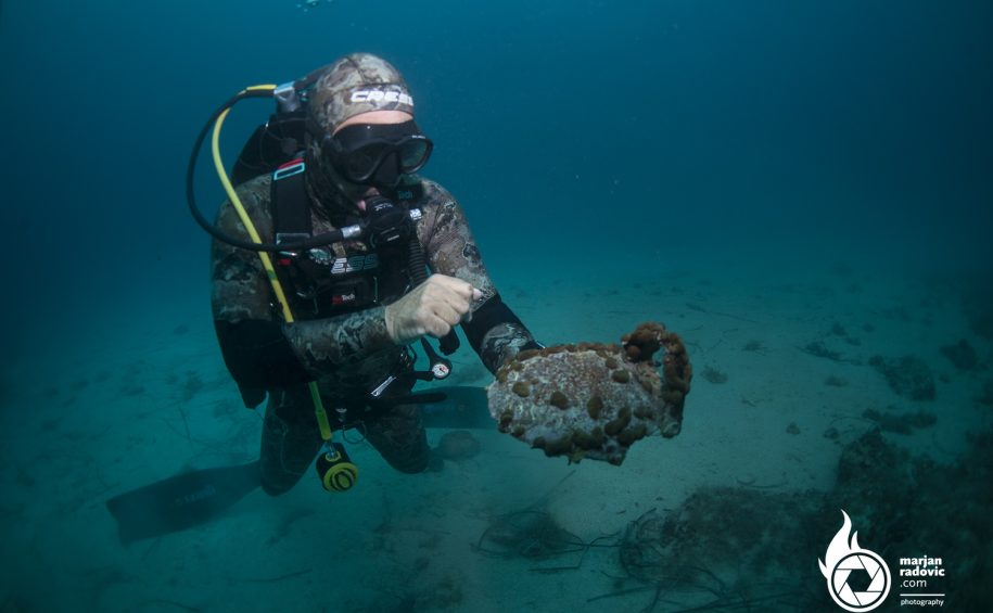 Try scuba diving program SSI 1